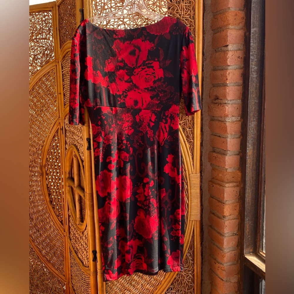 Connected Apparel Red and Black Floral Midi Dress - Picture 2 of 7